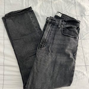 Abercrombie and Fitch gray ankle jeans size 26